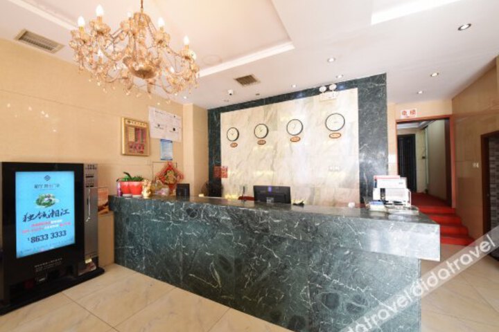 Jun Yi Hotel