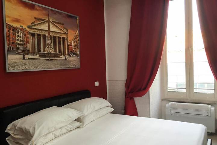Room 10 of 32