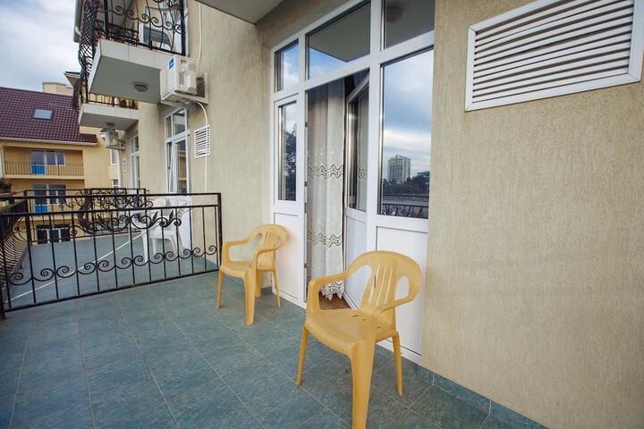 Terrace/Patio 10 of 32