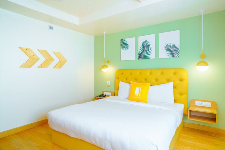 Room 12 of 31