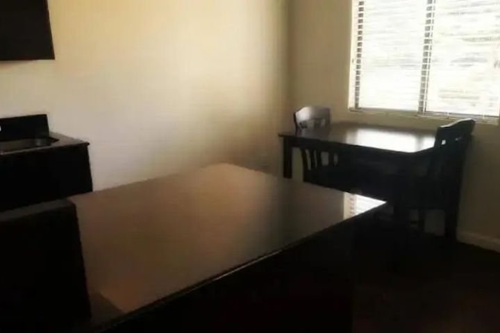Room 3 of 14