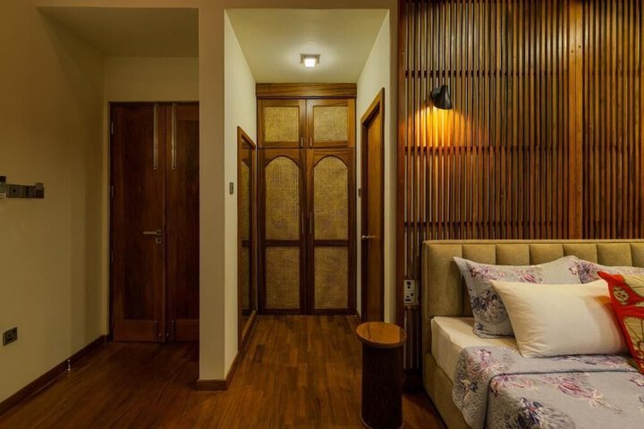 Room 21 of 36
