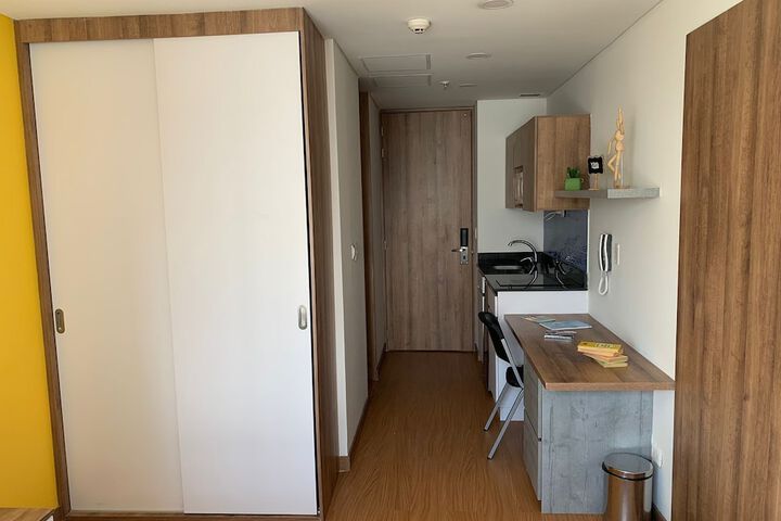 Room 13 of 41