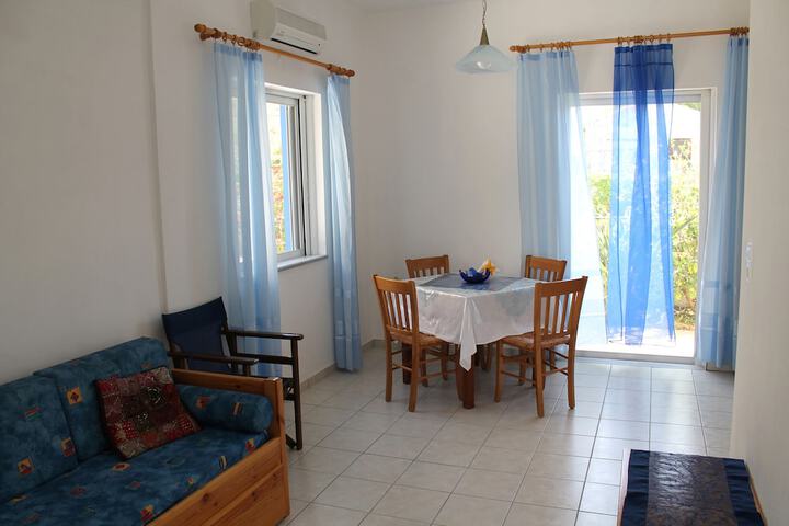 Room 7 of 71
