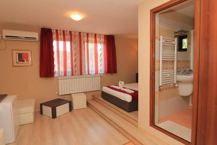 guest_rooms