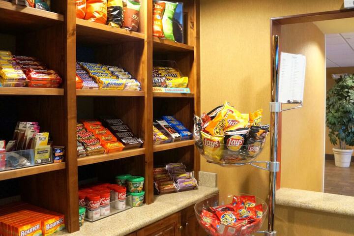 Snack bar