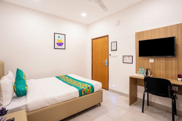 Room 19 of 42