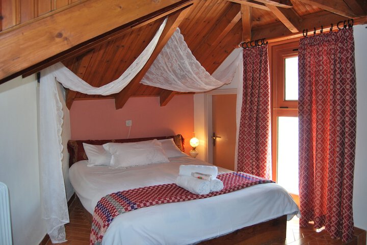 Room 13 of 29
