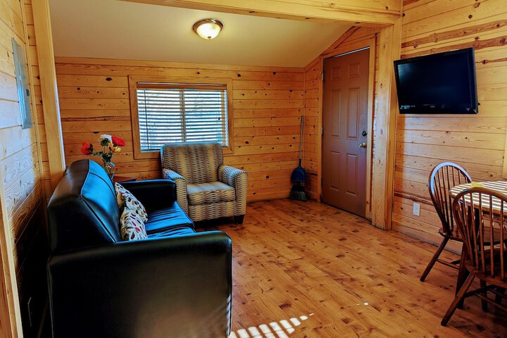 Room 13 of 24