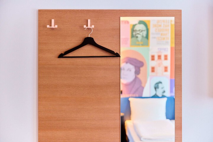 Room 36 of 51