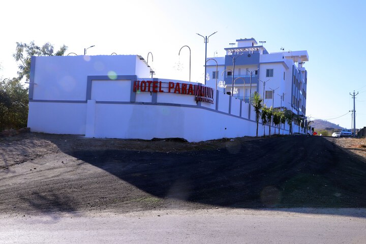 Hotel 52 of 58