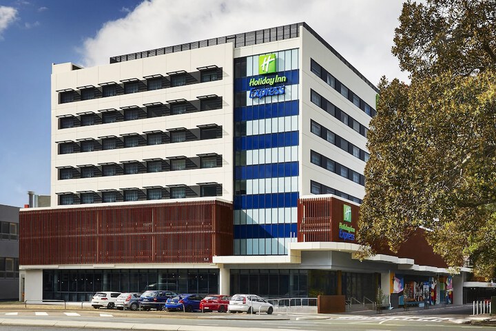 Hotel 67 of 72