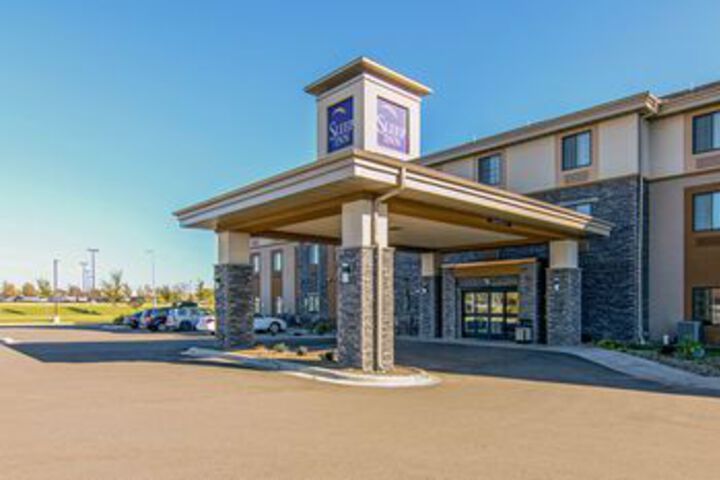 Hotel 10 of 74