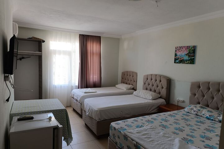 Room 7 of 21