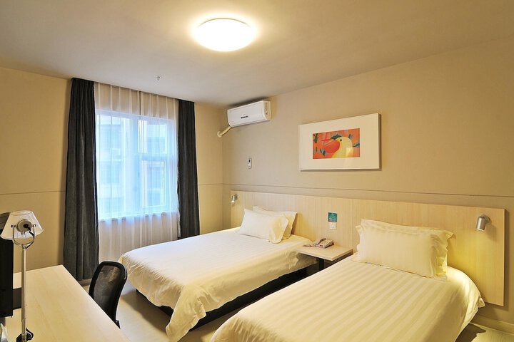 Suite Room