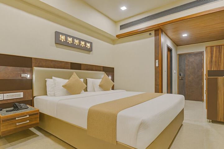 Room 19 of 40