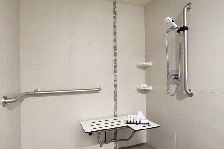 Bathroom shower