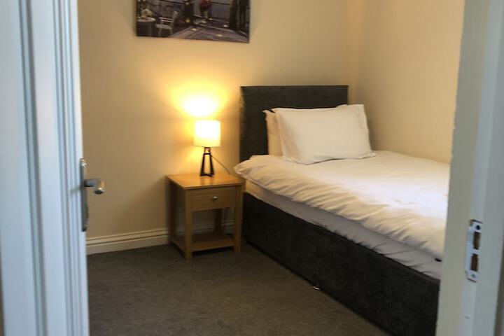 Room 15 of 51