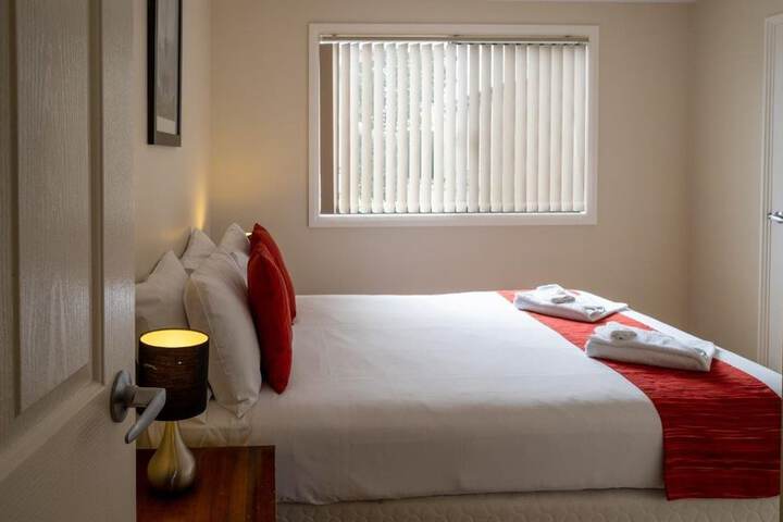 Room 15 of 94