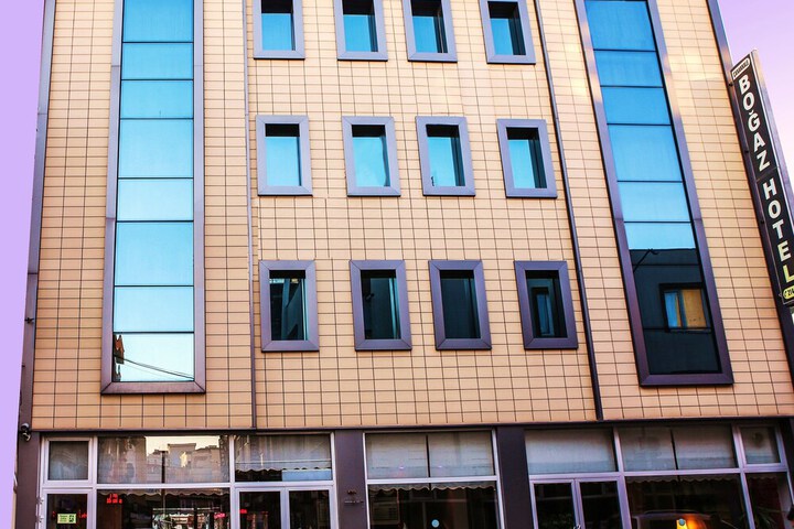 Photo of Canakkale Bogaz Hotel