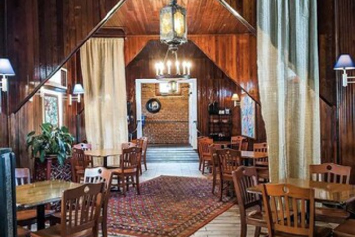 Dining 85 of 130