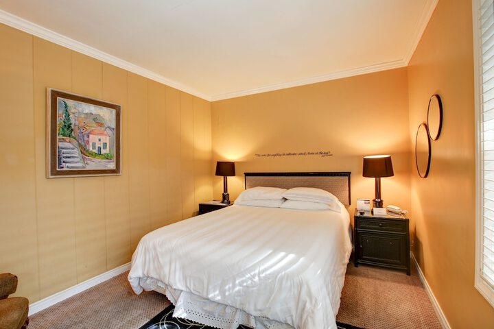 Room 21 of 70