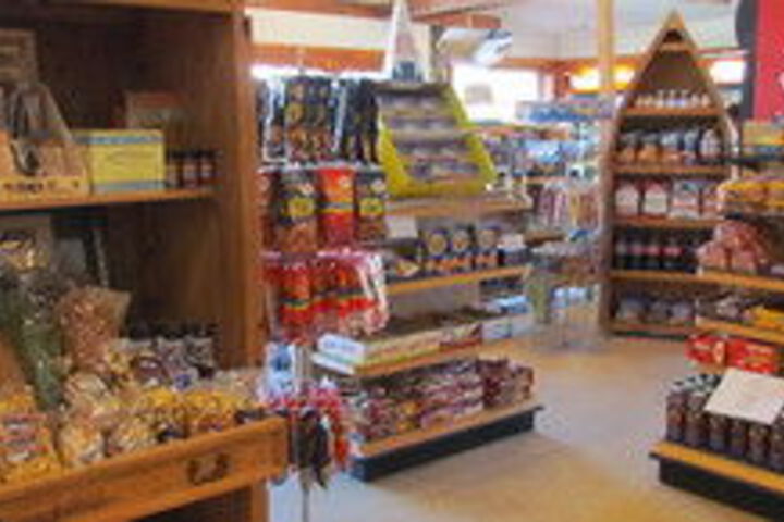 Gift Shop 14 of 193