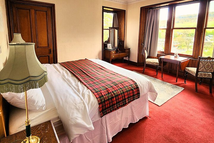 The Retreat Hotel