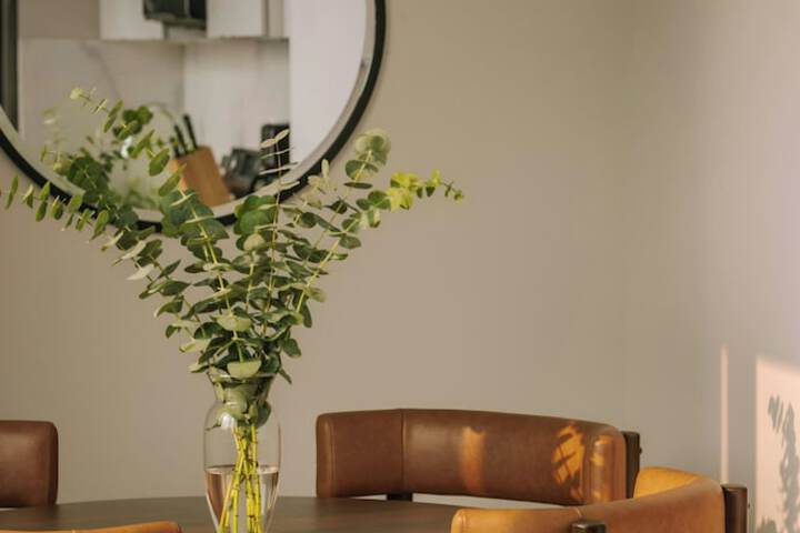 Room 4 of 72