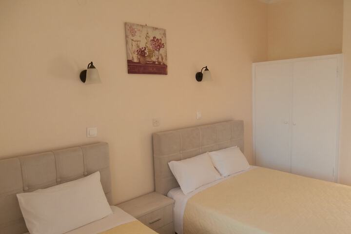 Room 14 of 41
