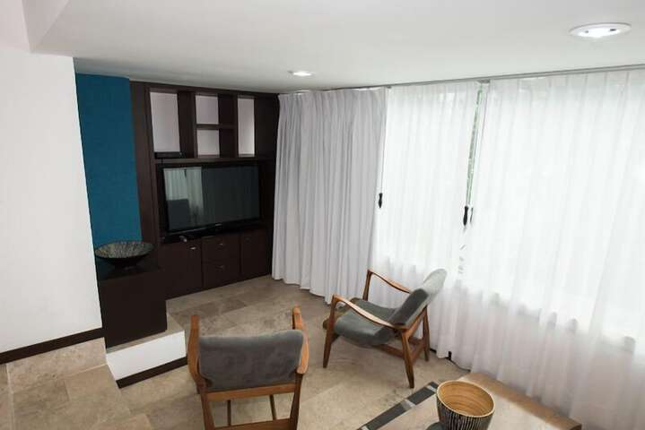 Room 41 of 75