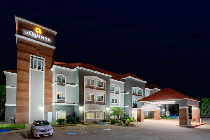 Hotel 30 of 31