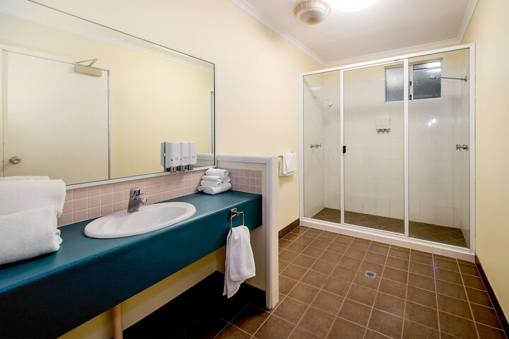 Room 63 of 74