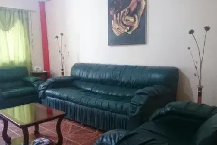 Room 3 of 9