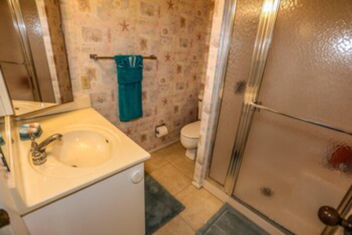 Room 20 of 77