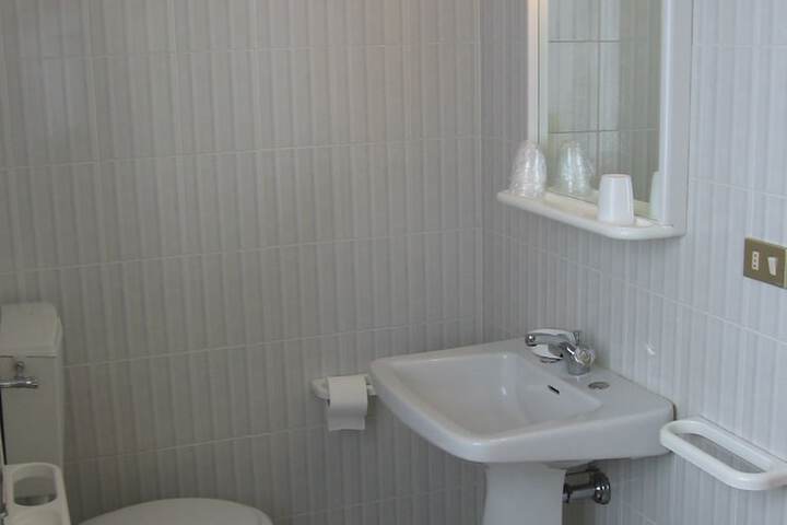 Room 30 of 60