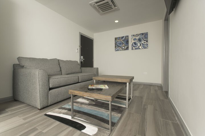 Room 20 of 34
