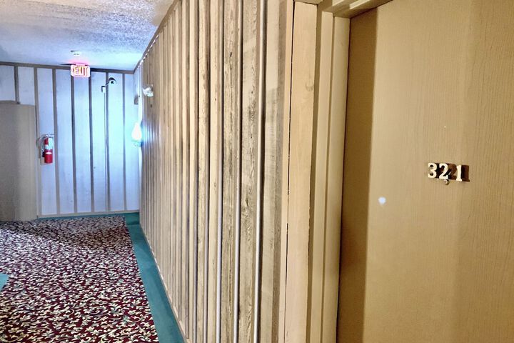 2 Queen Beds (32 of 99)