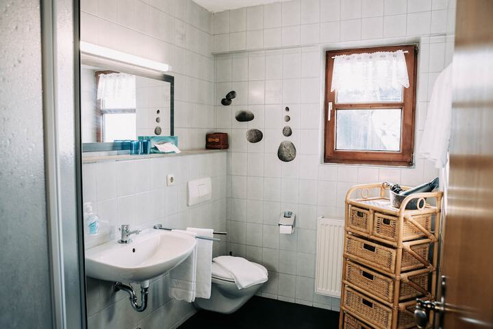Room 43 of 75