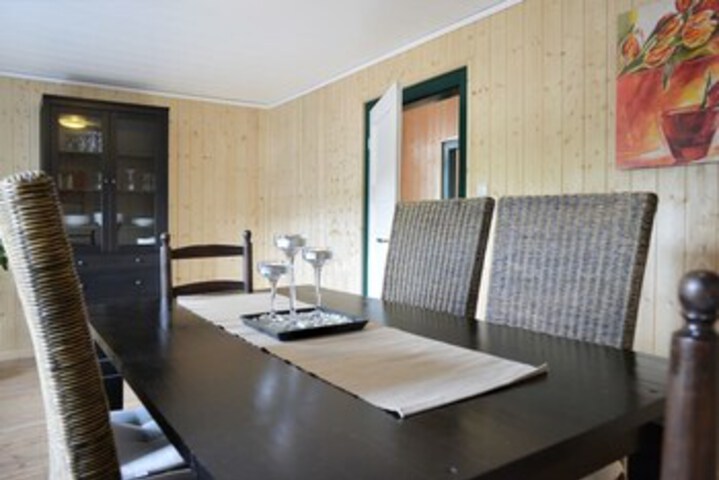 Room 18 of 30