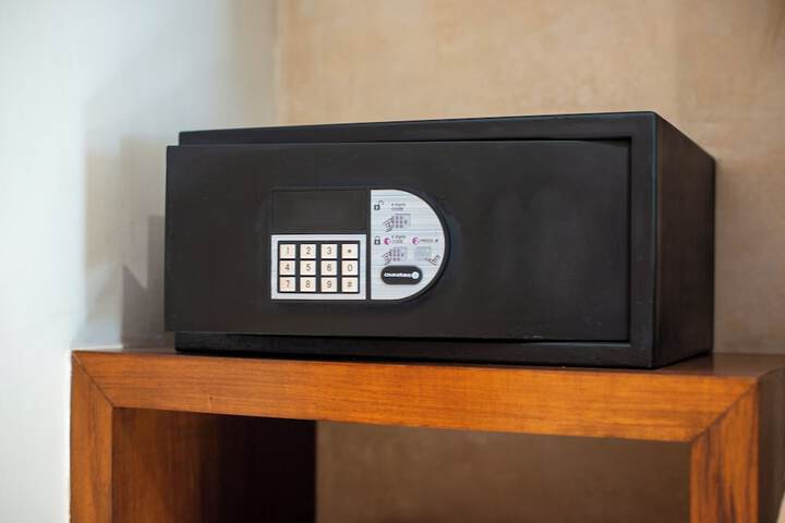 Room 37 of 58