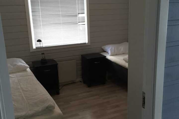 Room 8 of 52