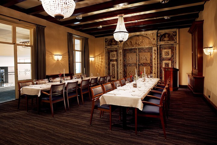 Dining 79 of 125