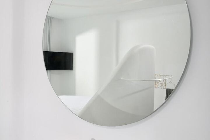 Room 15 of 115
