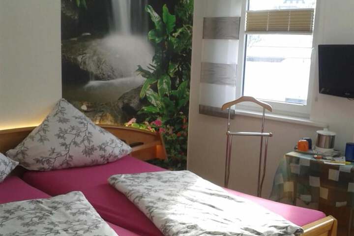 Room 8 of 55