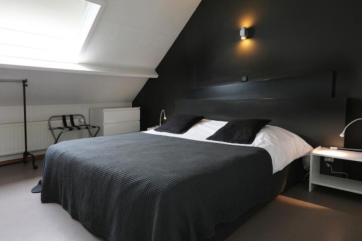Room 29 of 67
