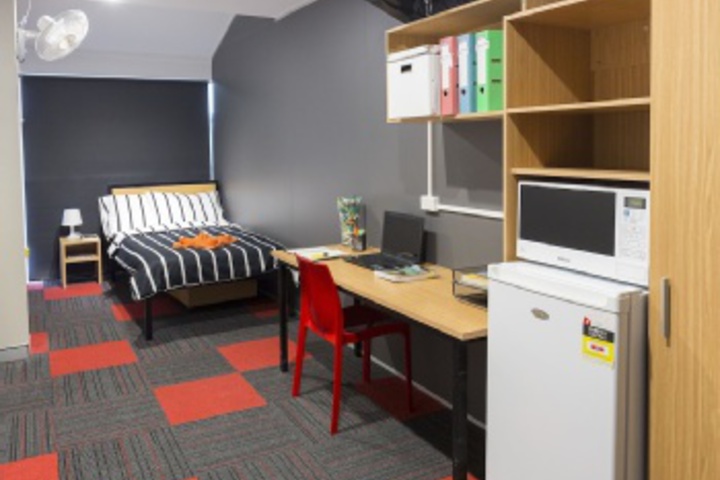 Room 177 of 288