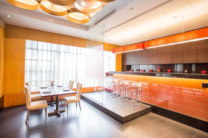 Dining Photos