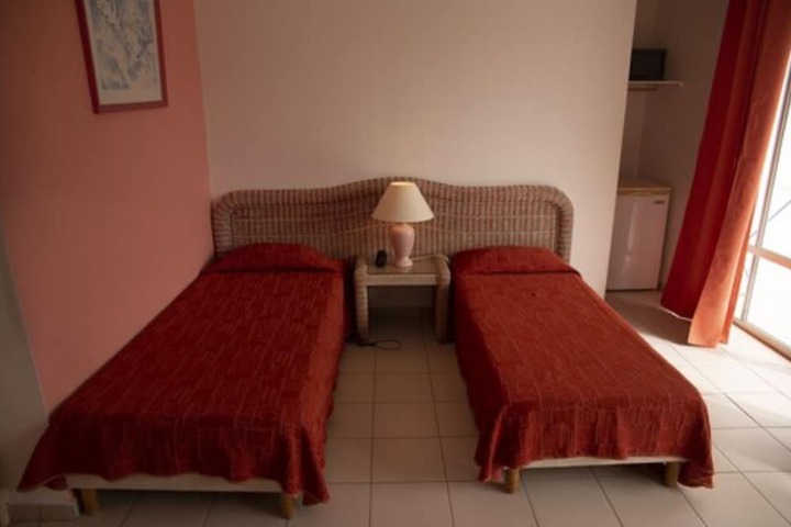 Room 7 of 41