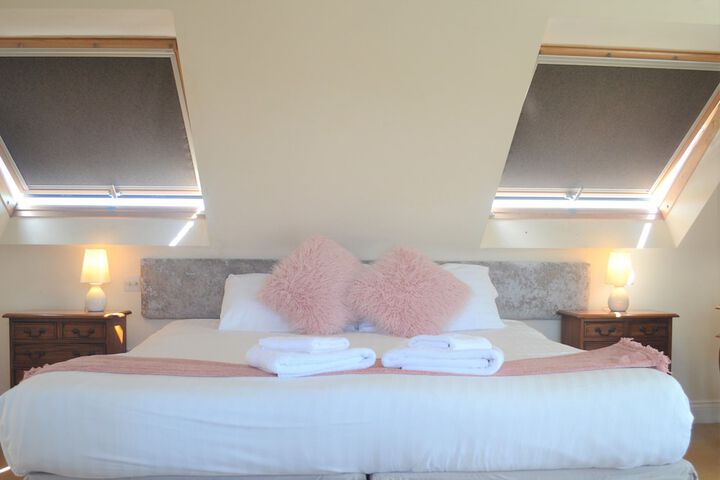 Room 8 of 25